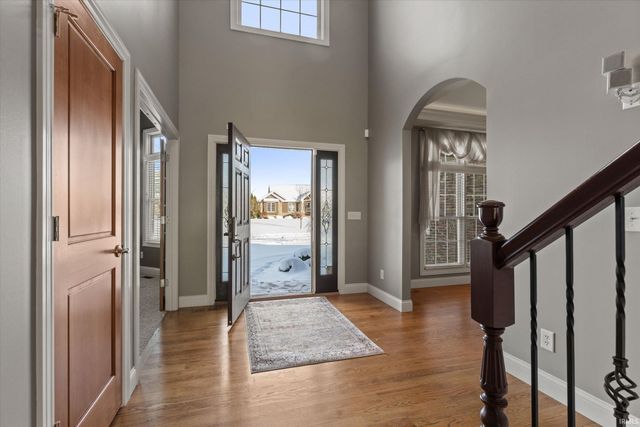 51095 Chatham Ridge Drive, South Bend, IN 46637