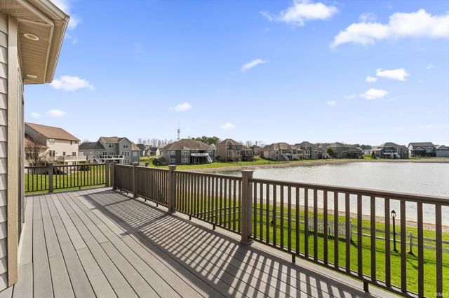 51095 Chatham Ridge Drive, South Bend, IN 46637