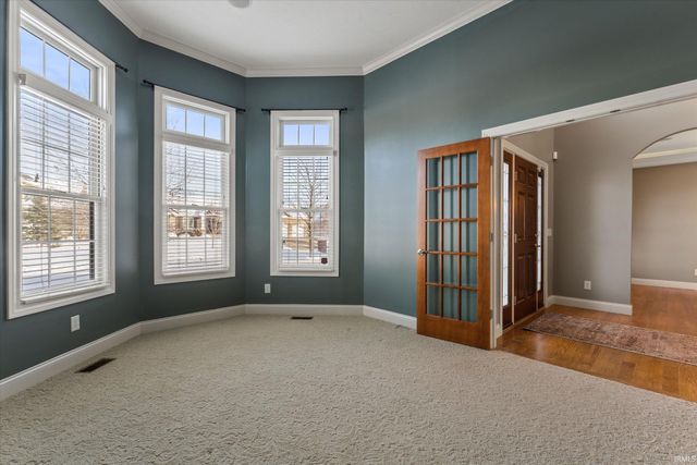 51095 Chatham Ridge Drive, South Bend, IN 46637