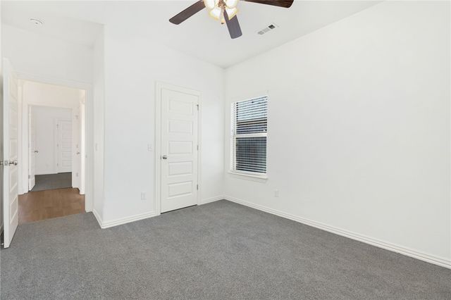 254 N Penzo Avenue, Tontitown, AR 72762