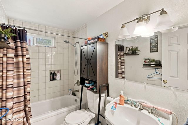 501 Penny Way, Sparks, NV 89431