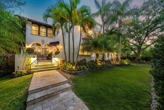 130 NE 45th St, Miami, FL 33137