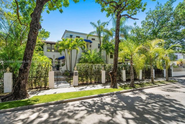 130 NE 45th St, Miami, FL 33137