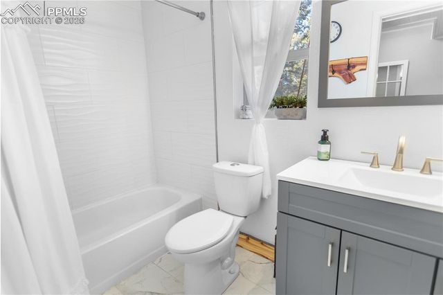 135 Lost Lake Place, Divide, CO 80814