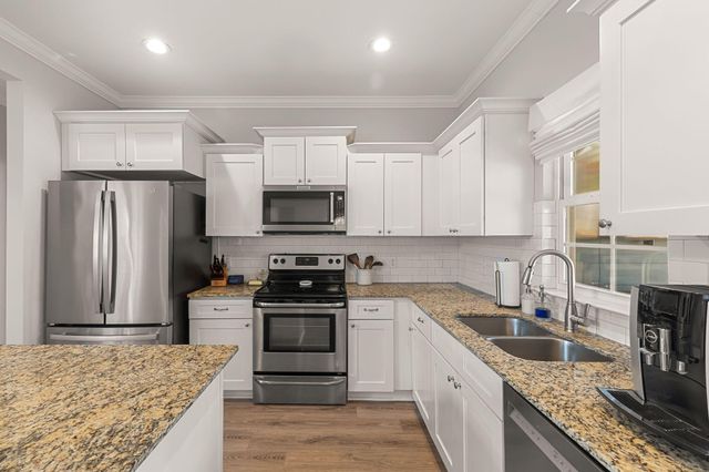 313 Mt. Pleasant Dr., Hattiesburg, MS 39402