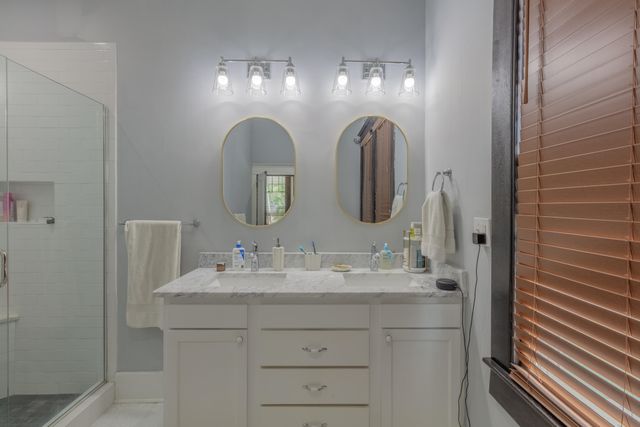 605 Barton Avenue, Chattanooga, TN 37405