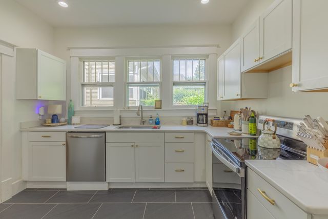 605 Barton Avenue, Chattanooga, TN 37405
