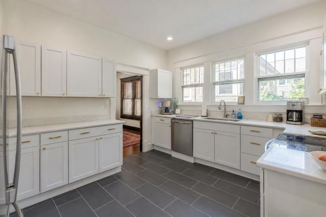 605 Barton Avenue, Chattanooga, TN 37405