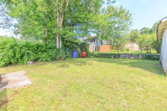 605 Barton Avenue, Chattanooga, TN 37405
