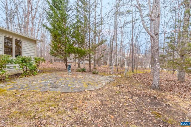 22 BRIDLEWOOD DR, Palmyra, VA 22963