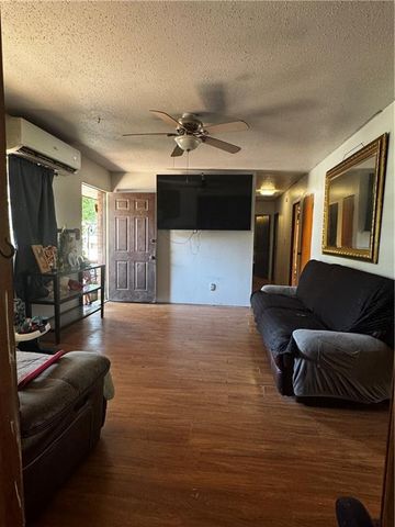 301 Essex Drive, Jonesboro, GA 30238