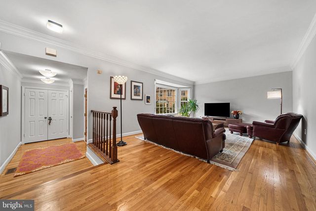 7308 AYNSLEY LN, Mclean, VA 22102