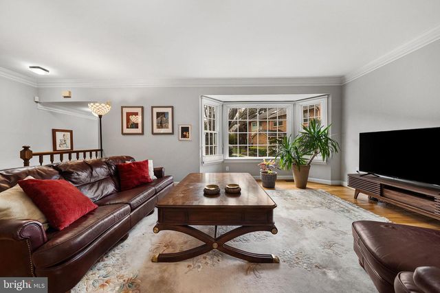 7308 AYNSLEY LN, Mclean, VA 22102