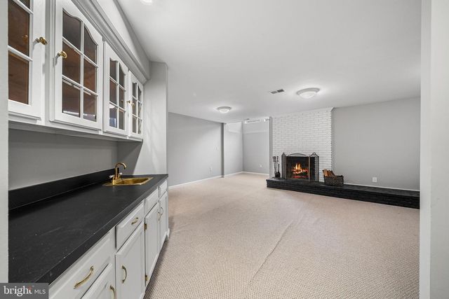 7308 AYNSLEY LN, Mclean, VA 22102