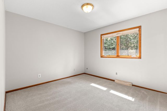 15438 Forsythe Road SE, Prior Lake, MN 55372