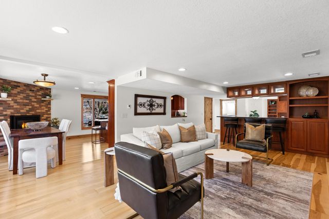 15438 Forsythe Road SE, Prior Lake, MN 55372