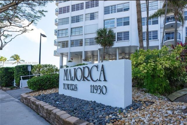 11930 N Bayshore Dr. 302, North Miami, FL 33181