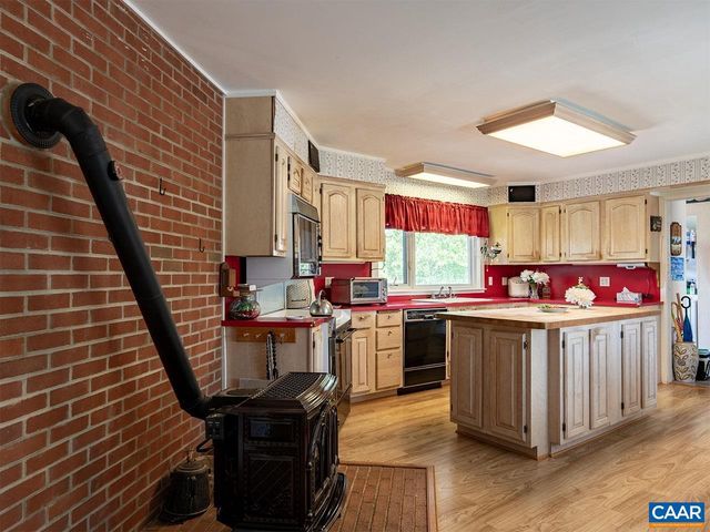 7230 PLANK RD, Afton, VA 22940