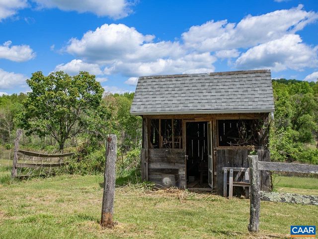 7230 PLANK RD, Afton, VA 22940