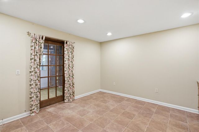 62 Mackeral Dr., Hattiesburg, MS 39402