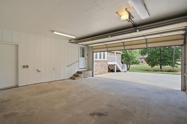62 Mackeral Dr., Hattiesburg, MS 39402
