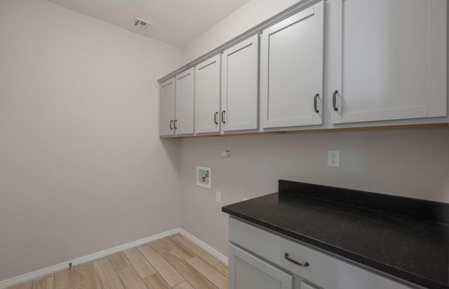 6400 Tolkien Lane NW, Albuquerque, NM 87120