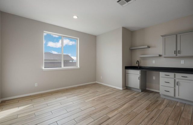 6400 Tolkien Lane NW, Albuquerque, NM 87120