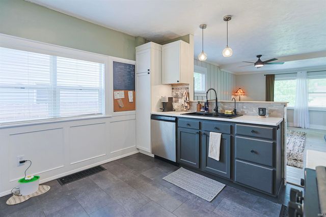 622 S 30Th Street, South Bend, IN 46615