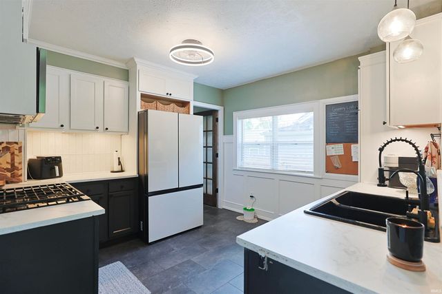 622 S 30Th Street, South Bend, IN 46615