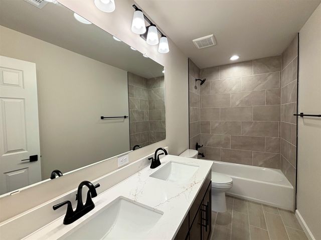 6032 Chicago Road SE, Albuquerque, NM 87106