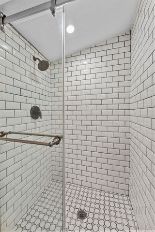 3301 N 12TH STREET, Tampa, FL 33605