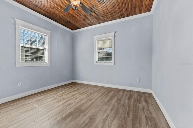 3301 N 12TH STREET, Tampa, FL 33605