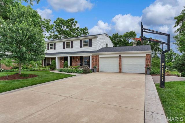 1714 Greening Lane, Kirkwood, MO 63122