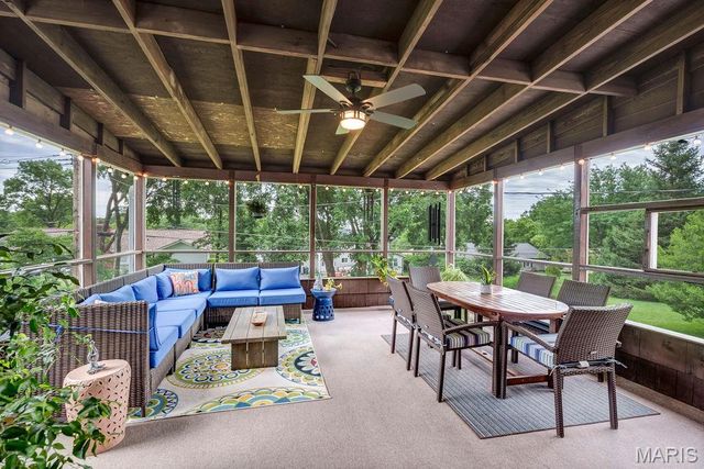 1714 Greening Lane, Kirkwood, MO 63122