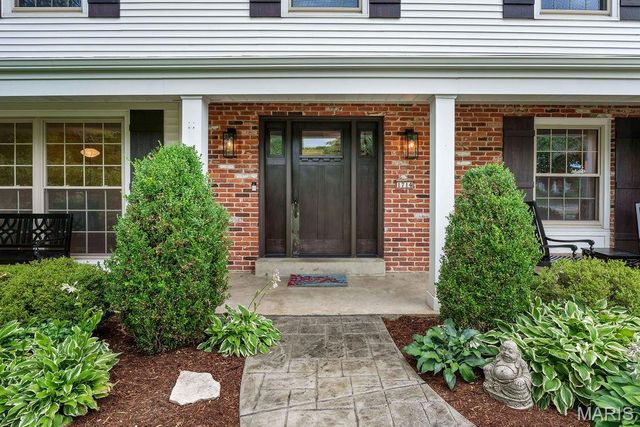 1714 Greening Lane, Kirkwood, MO 63122
