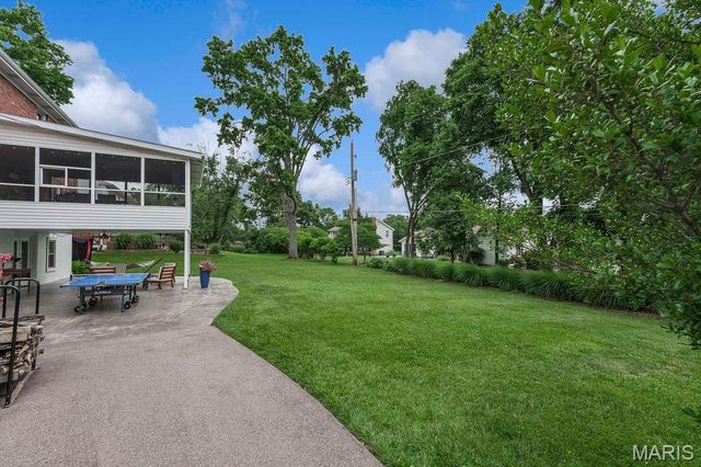 1714 Greening Lane, Kirkwood, MO 63122