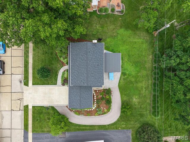 1714 Greening Lane, Kirkwood, MO 63122