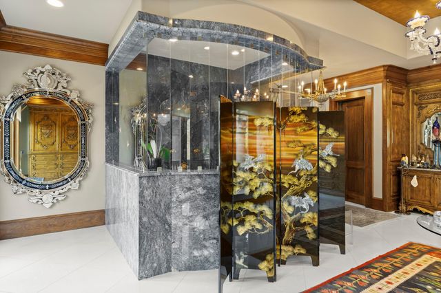 6 W Rivercrest Drive, Houston, TX 77042