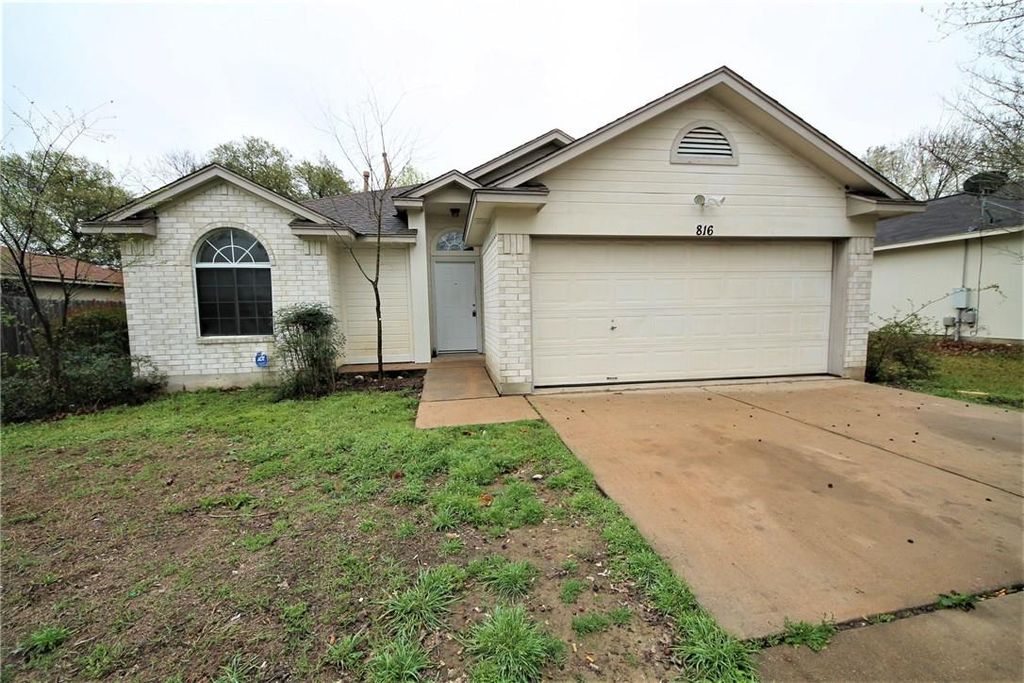 816 Honeysuckle DR, Leander, TX 78641