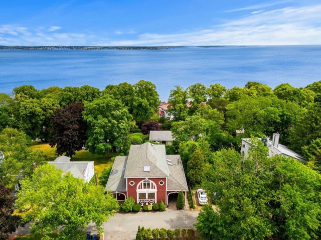 14 Fenno Way, Nahant, MA 01908