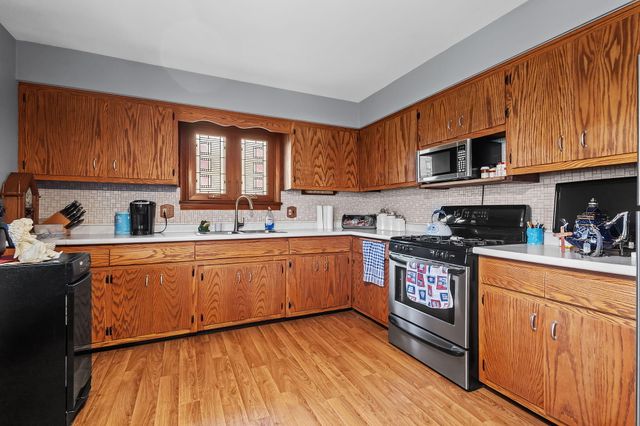 712 211th Street, Dyer, IN 46311