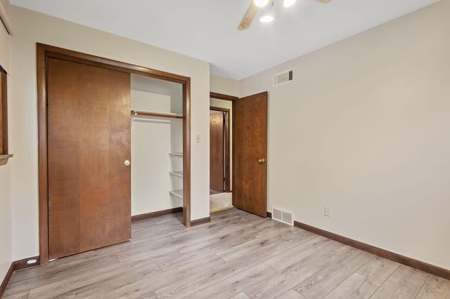 712 211th Street, Dyer, IN 46311