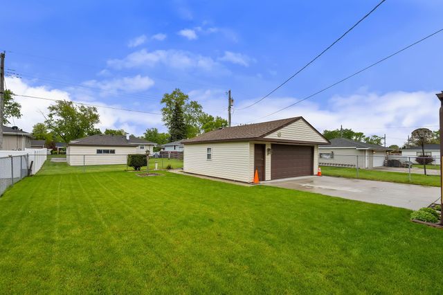 712 211th Street, Dyer, IN 46311