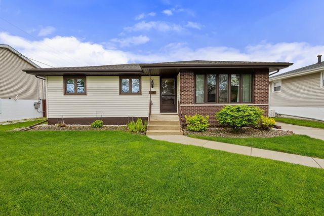 712 211th Street, Dyer, IN 46311