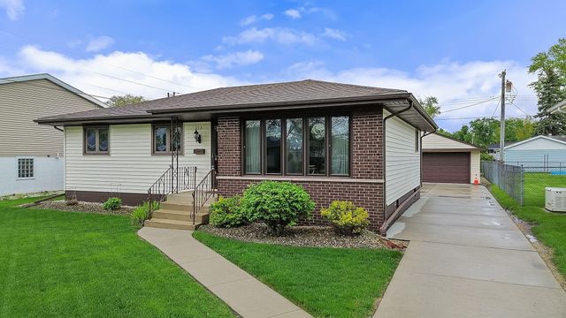 712 211th Street, Dyer, IN 46311