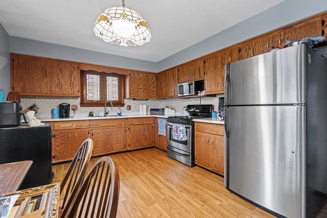 712 211th Street, Dyer, IN 46311