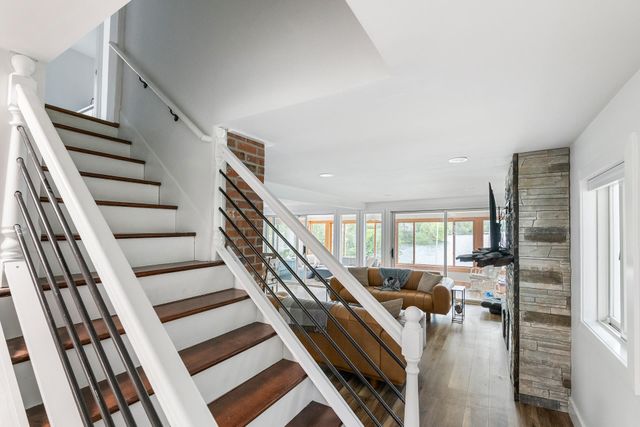 6 Paquette Lane, Sunapee, NH 03782