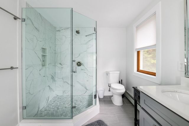 6 Paquette Lane, Sunapee, NH 03782