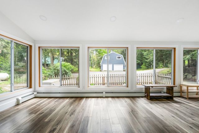 6 Paquette Lane, Sunapee, NH 03782