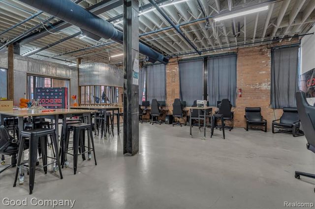 2987 Franklin Street, Detroit, MI 48207